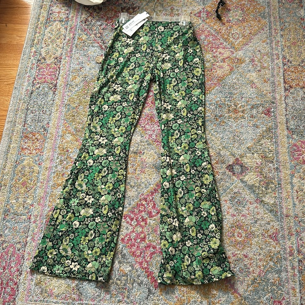 Zara Flare Pants Size Small Brand New With Tags Green Pattern
